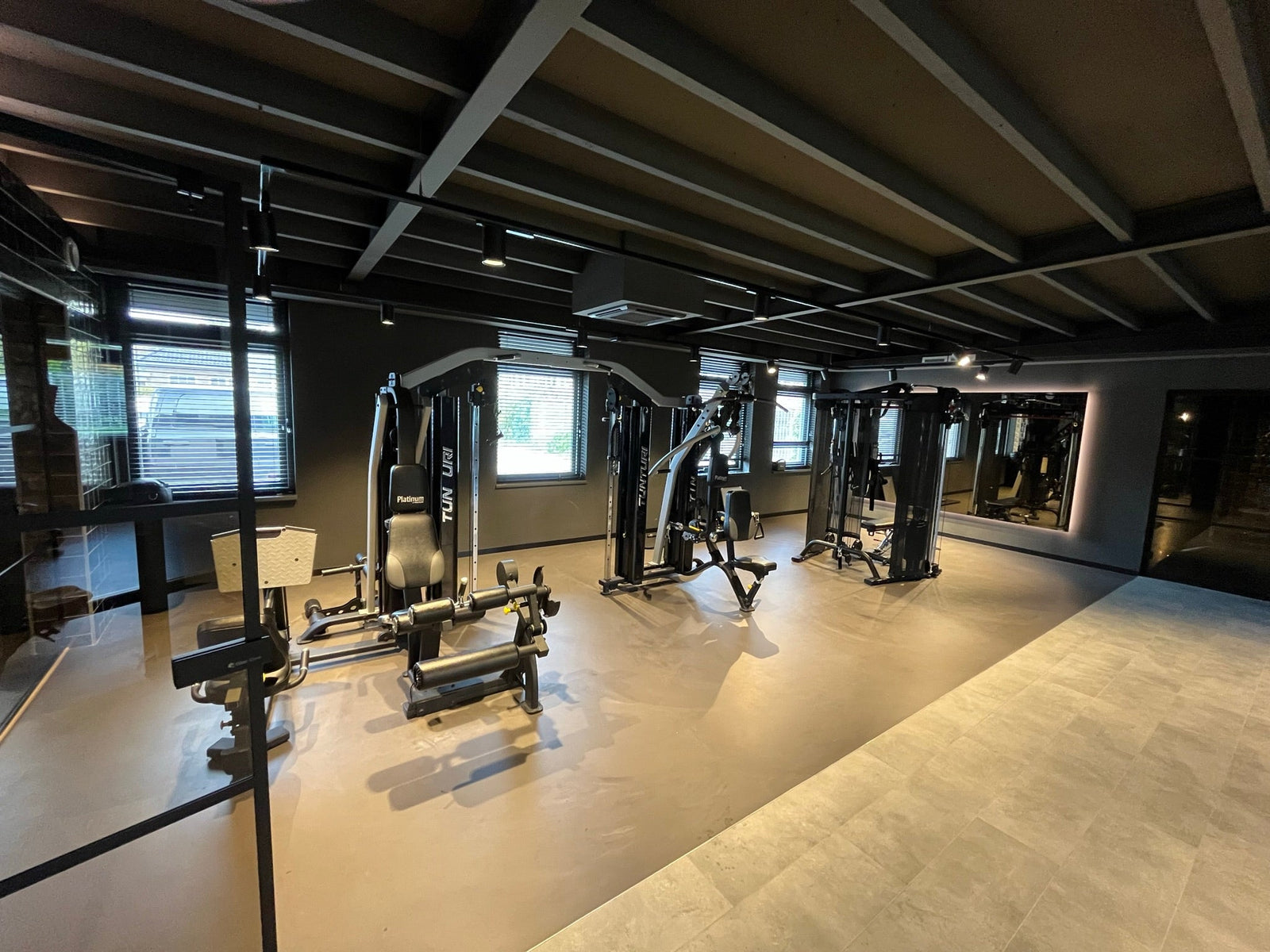 Homegym opbouwen in een klein appartement: het kan écht